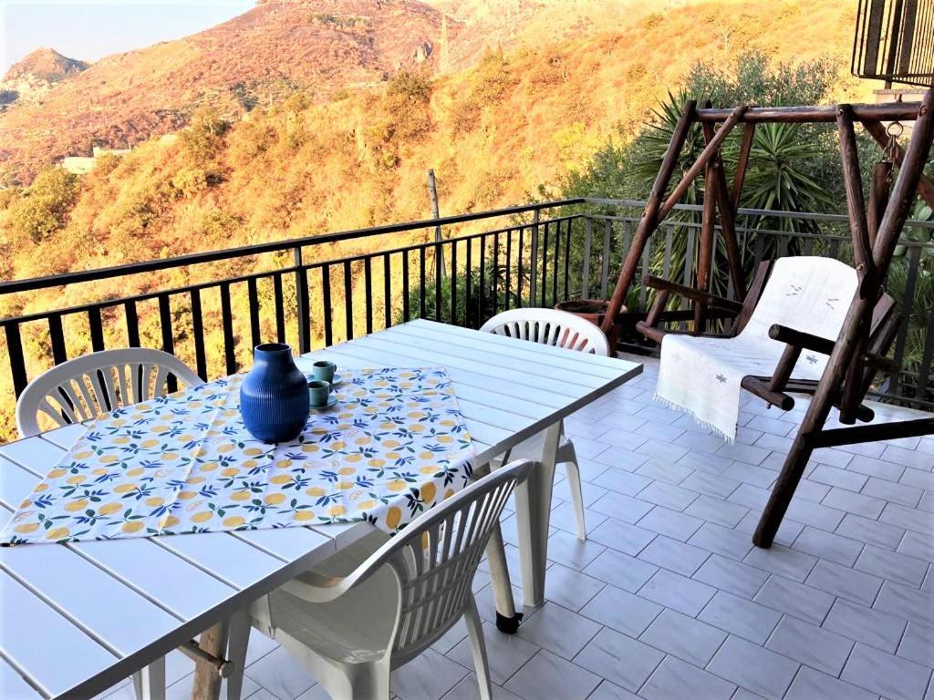 Appartement Collina Del Sole à Letojanni Extérieur photo